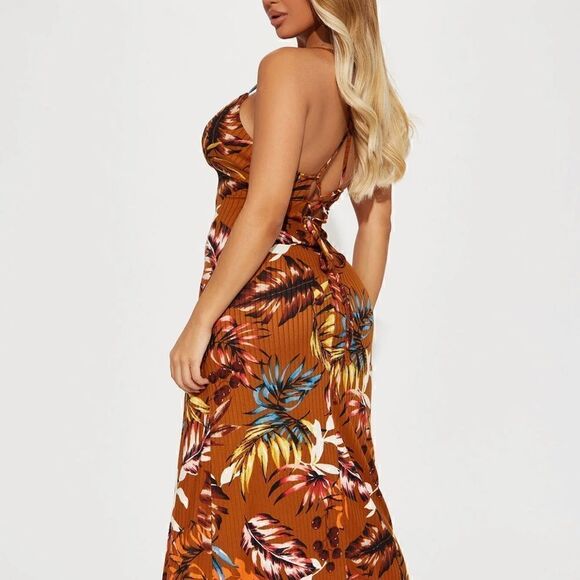 Brown floral maxi dress - Picture 2 of 11